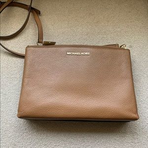 Michael Kors Crossbody bag NEW